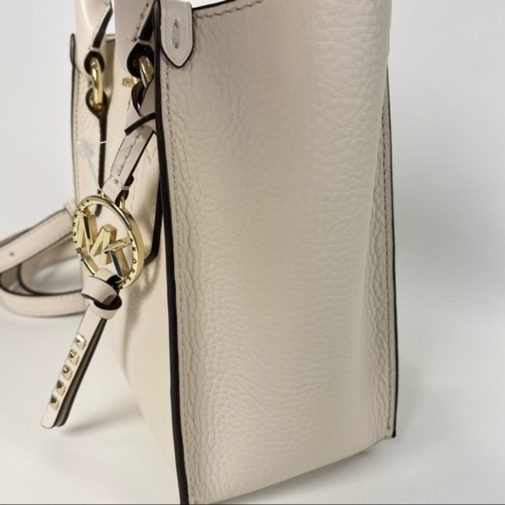 Michael Kors Kris Small Pebbled Leather Satchel Crossbody Bag in Light Cream - Picture 4 of 12